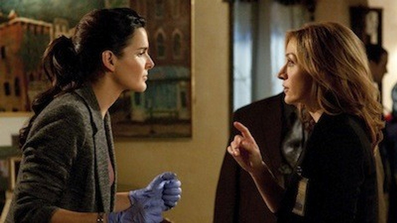 Rizzoli & Isles S01E01