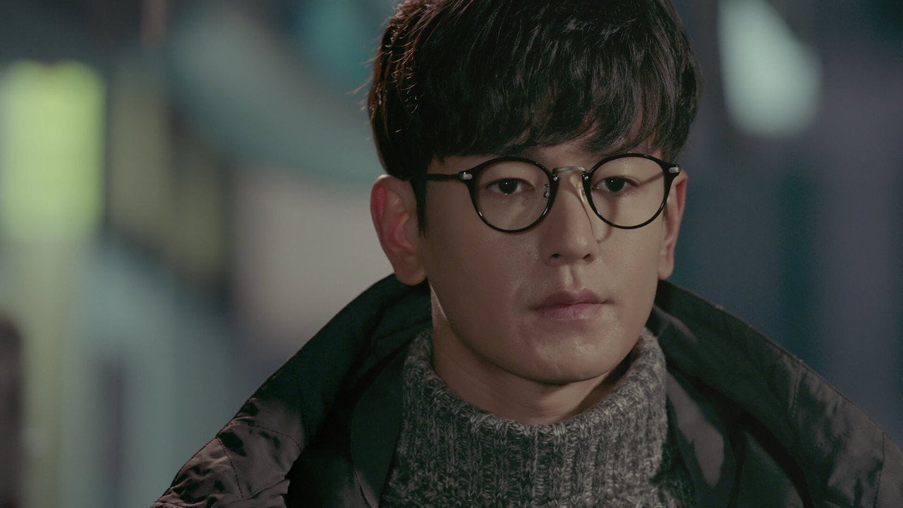 Uncontrollably Fond S01E01