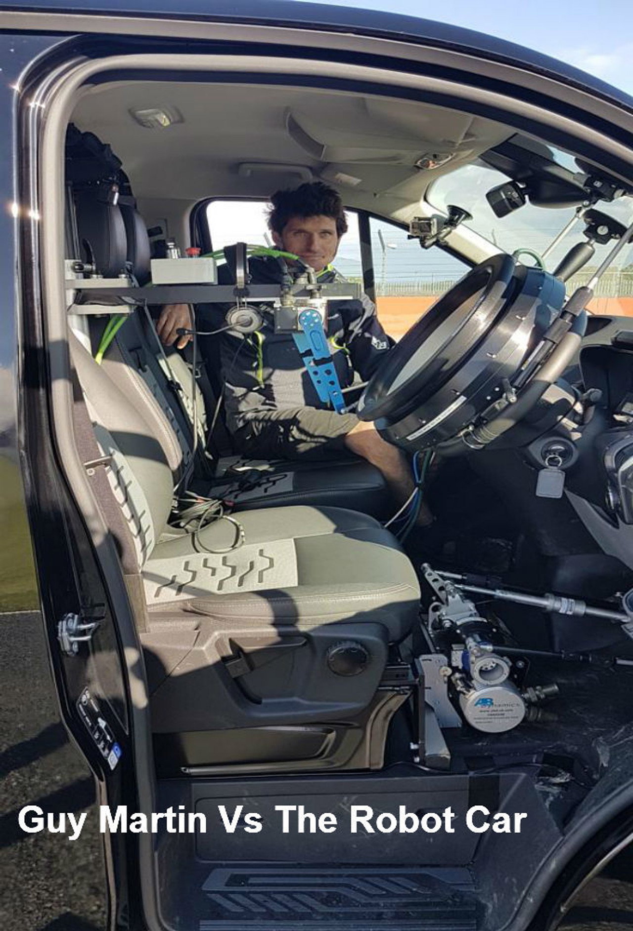 A toda velocidad: Guy Martin vs. coche autónomo (2017) poster
